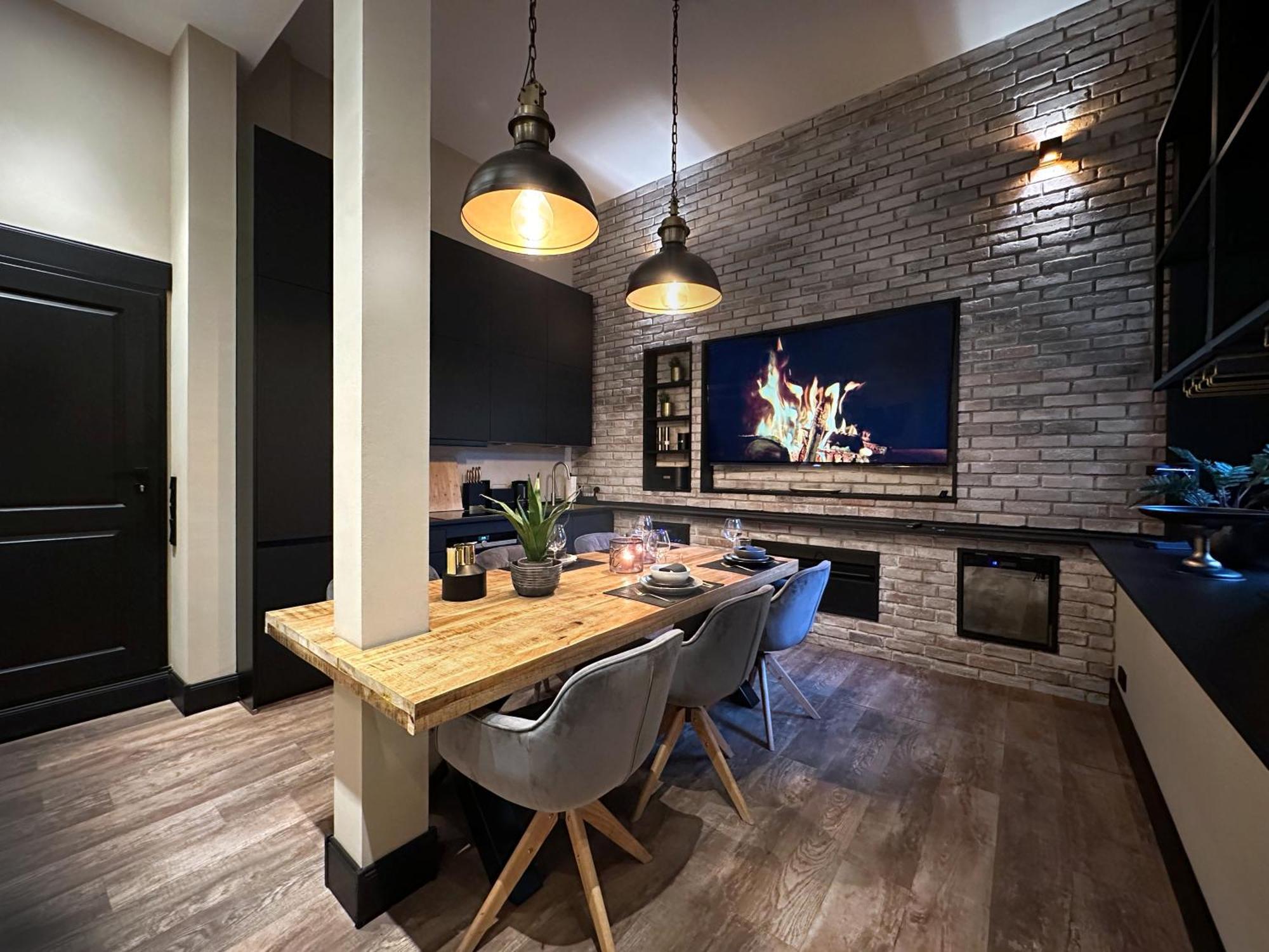 המבורג Black Suite 4 Luxus In Alsternaehe מראה חיצוני תמונה